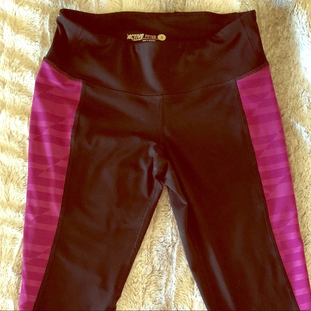 Old Navy athletic capris